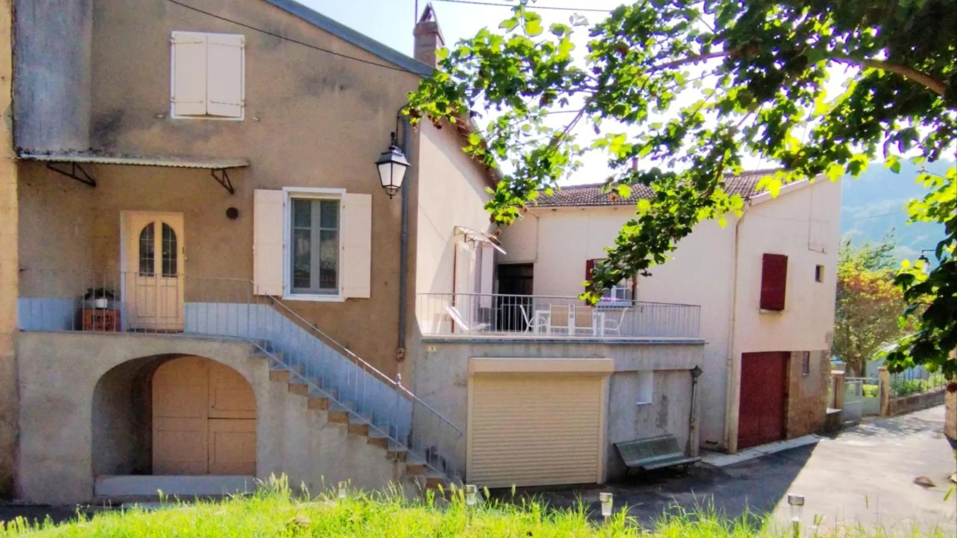 La Maison Rose Versols-et-Lapeyre